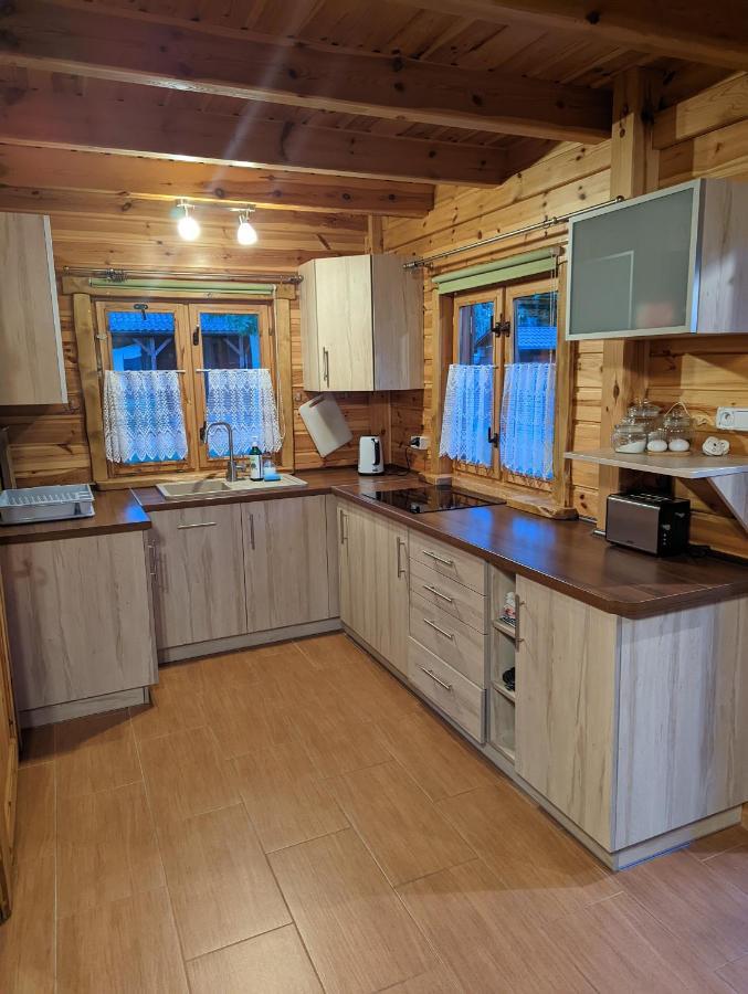Czarcie Glazy Villa Wiele Exteriör bild