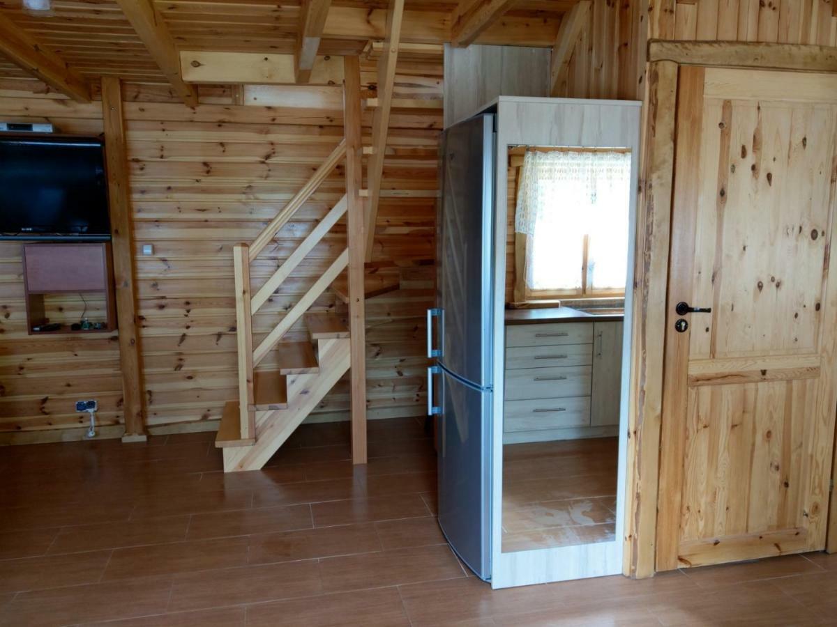 Czarcie Glazy Villa Wiele Exteriör bild